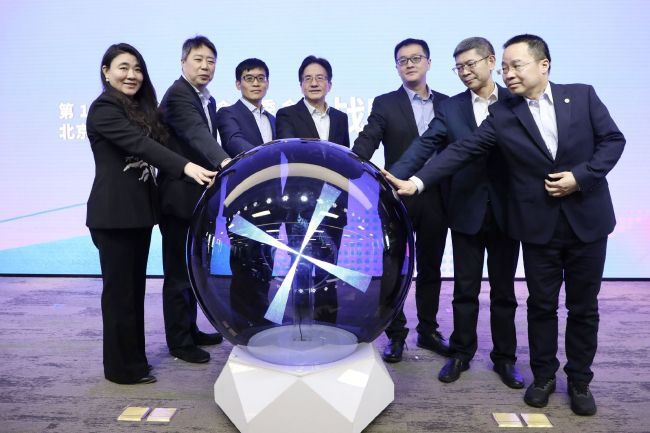 韩国亚洲伊人久久综合影院